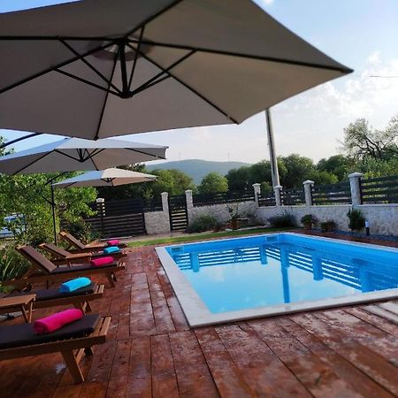 Apartment Karla SNB Lozovac Dış mekan fotoğraf