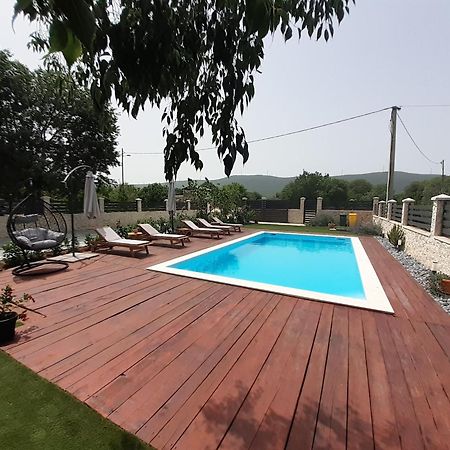 Apartment Karla SNB Lozovac Dış mekan fotoğraf