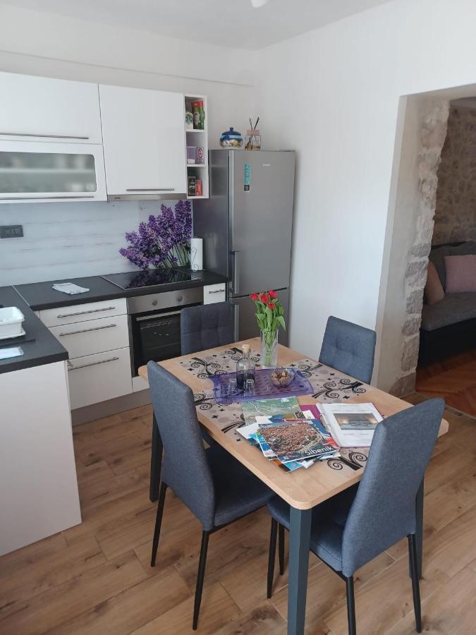 Apartment Karla SNB Lozovac Dış mekan fotoğraf