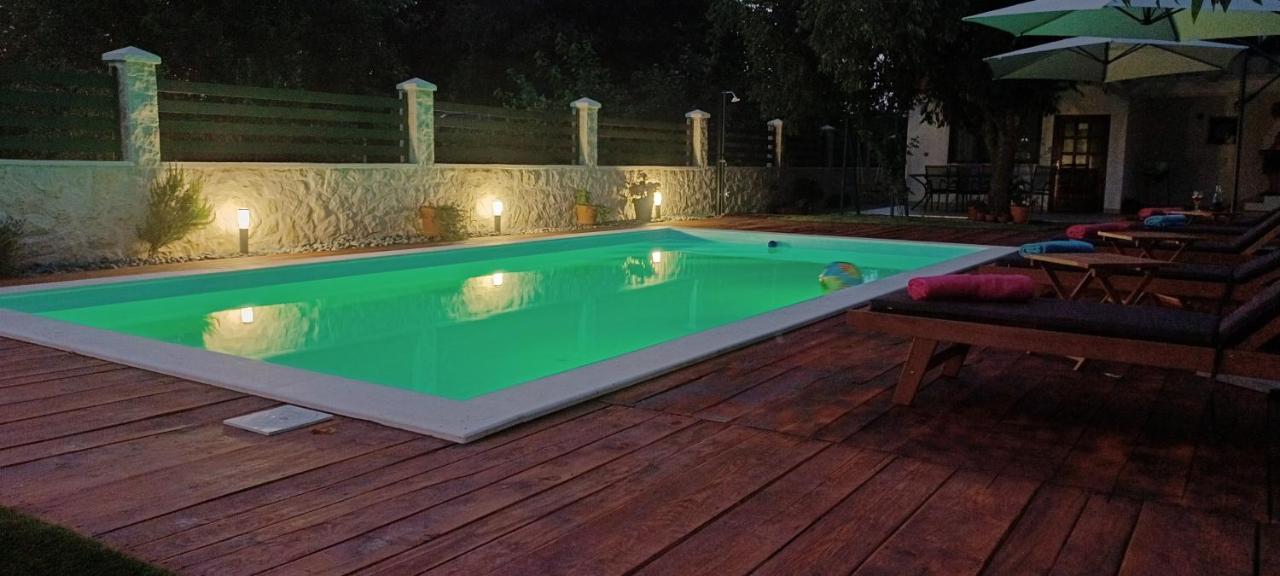 Apartment Karla SNB Lozovac Dış mekan fotoğraf