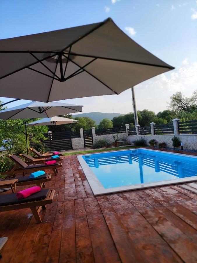 Apartment Karla SNB Lozovac Dış mekan fotoğraf
