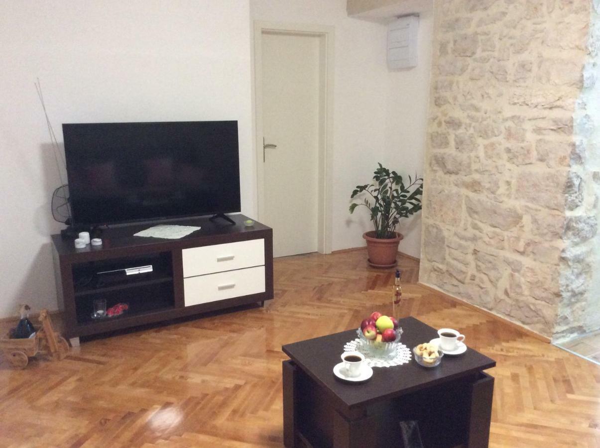 Apartment Karla SNB Lozovac Dış mekan fotoğraf