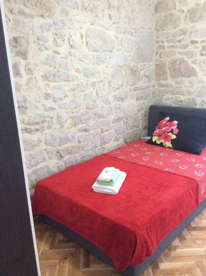 Apartment Karla SNB Lozovac Dış mekan fotoğraf
