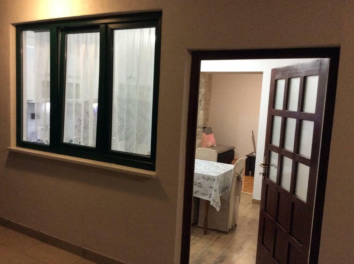 Apartment Karla SNB Lozovac Dış mekan fotoğraf