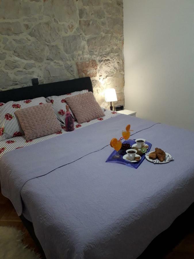 Apartment Karla SNB Lozovac Dış mekan fotoğraf